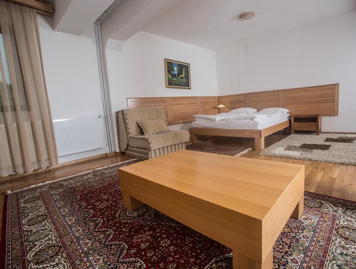 Hotel Borici Sjenica Eksteriør billede
